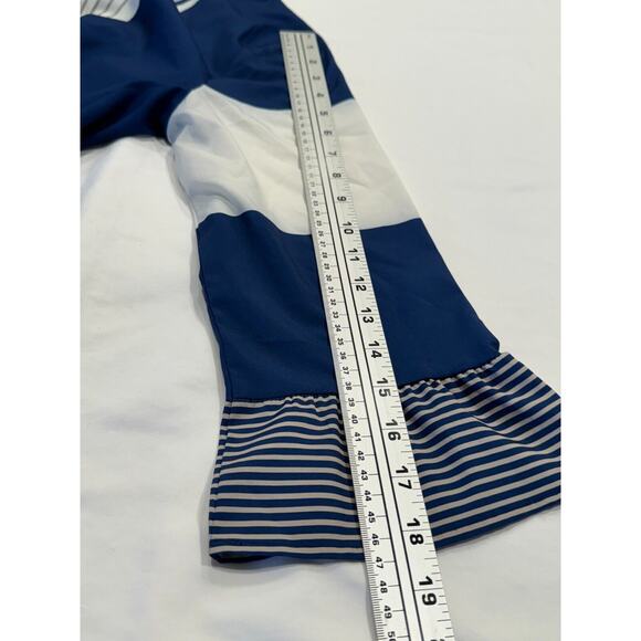 Women's Colorblock Stripe Geometric Blouse - Picture 7 of 7